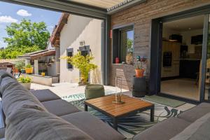 La Maison du Lavoir Charme & Nature proche de Lyon