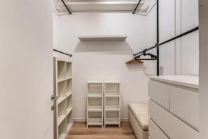 Vico 2bdr Piazza del Popolo with private garden