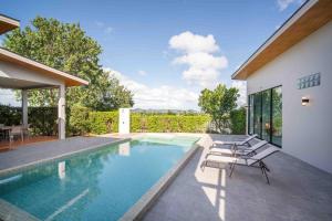 Elm pool villa Phuket