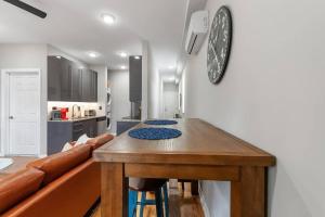 Beautiful 1BD With Balcony Hosted By StayRafa - 3F