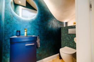 Kotedžas Nemirsetos parke