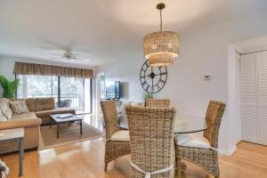 Isla Del Sol Condo about 2 Miles to St Pete Beach!