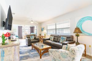 Siesta Key Exclusive Beachside Compound 3 Units