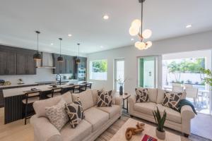 Modern Beauty for Family Gatherings