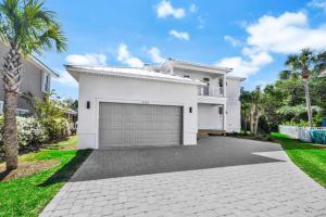 Private Pool-Game Den-Gated Community