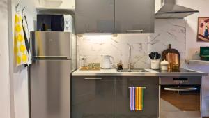 Bella Luna Luxury Suites - Warm & Modern Apt Near Old Town & Museums