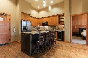 Slalom Creek 2 Bedrooms - 4hvězdičkové hotely ve městě Rossland