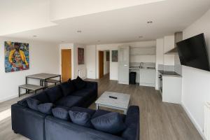 LT Duplex - 1 Bedroom Apartment
