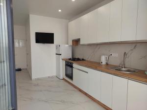 Студія Dream біля ж д