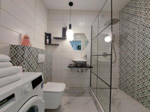 Студія Dream біля ж д