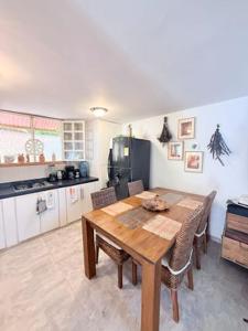 Tropical Nomad Hub - Pool - Super Fast Wi-Fi