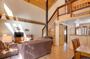 Unique Forest Cabin with Deck Ski, Hike, Fish!