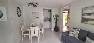 Beachview 1 Bedroom 4 at Sandcastles