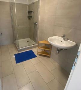 80 m2 Apartment with Terrace & Free Parking