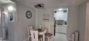 Beachview 1 Bedroom 4 at Sandcastles