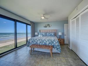 Corner Beachfront Condo with 270 Degree Gulf View and Wrap Around Balcony on Whitecap Beach Heated Pool Island House Unit 209