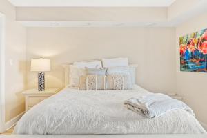 Sandpiper Beachfront Escape with Resort Amenities - SP505