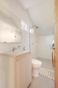 Vacation Home Escape & Villa with pool