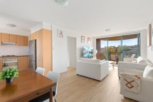 Spacious 3-Bed with Alfresco Dining by Amenities