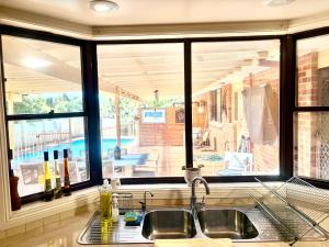 Beautiful & spacious home overlooking pool