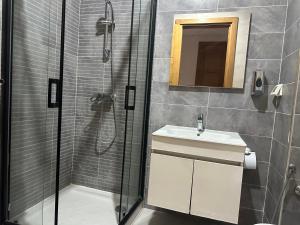 Premium full 2 bedroom apartment