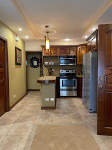 Beachfront Exotic Family Groups Retreat Wedding