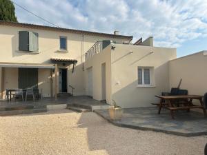 Apparemment chez Arlette