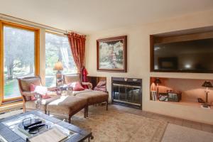1 Mi to Vail Ski Resort: Condo w Resort Perks!