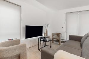 Khayat Homes - The Cosy Cabot - 2 Bed