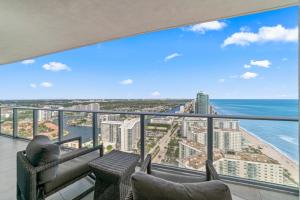 Oceanfront Luxury Condo With WaterView