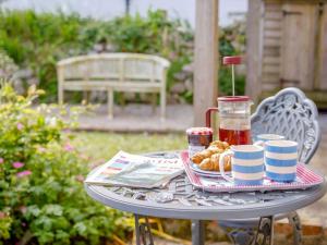 2 bed property in St Ives 88406