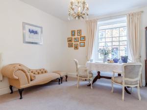 3 Bed in Polruan PC012