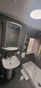 Private Mini House, 5 min to City, Hotel linen