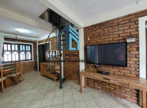 Casa com piscina Ingleses Norte 099