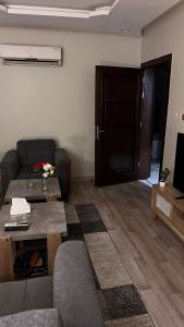 Apartment, room, elegant and comfortable hall, and smart entrance