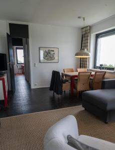 Hohes-Ufer-Meer-Aussicht