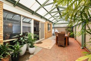 North Haven Days - Modern Comfort near the Beach