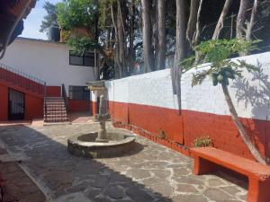 Casa Grande, Casita, Gran Jardín, Juegos para 19 personas en el Pueblo