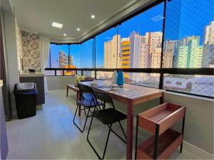 Apartamento Decorado Coral