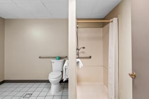 Red Carpet Inn and Suites