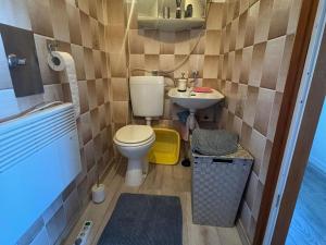 One Bedroom Apartment with Hot Tube