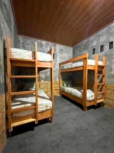 Ijen Backpacker atas Angin