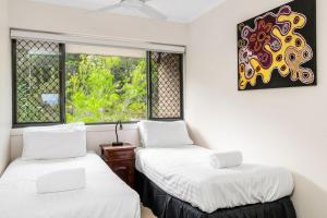 James Cook Apartment 10 -130 Lighthouse Road