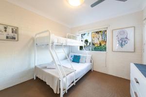 Shivas Byron - 2 - 3 Somerset Street