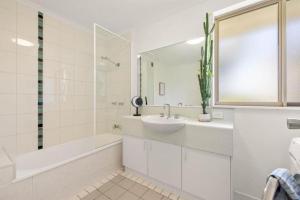 Beach Break Apartment 65