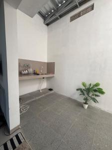 Nevia House - Comfortable Place With Family