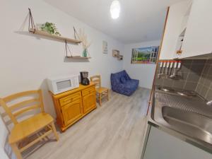 Appartement avec Terrasse aux Rousses, 500m Centre, 4 Pers. - FR-1-834-10