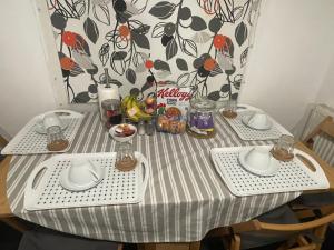 Large Leyton London Apartment