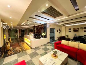 V Hotel TSSG near Delhi IGI Airport