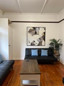 big group entire house 15 beds